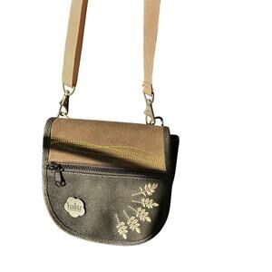 Haiku by Sharon Elsenhauer